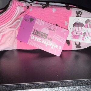 HERSHEYS SOCKS! IN CUTE PINK! NEW!